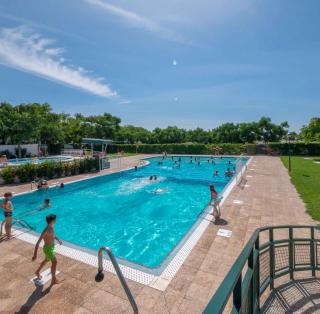 Piscina Camping Playa y Fiesta Miami Playa Costa Dorada