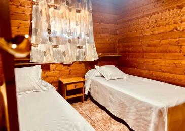 Bungalow en bois 4/5 personnes