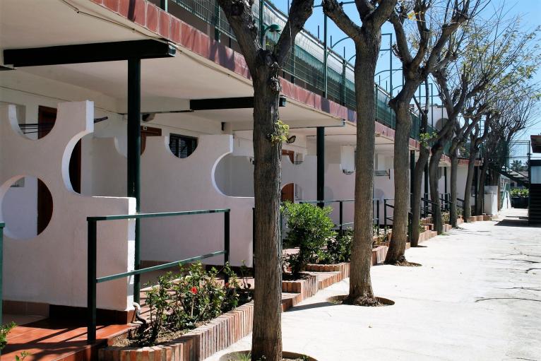 Apartamentos 4 personas a pie de calle Camping Playa y Fiesta Miami Playa Costa Dorada